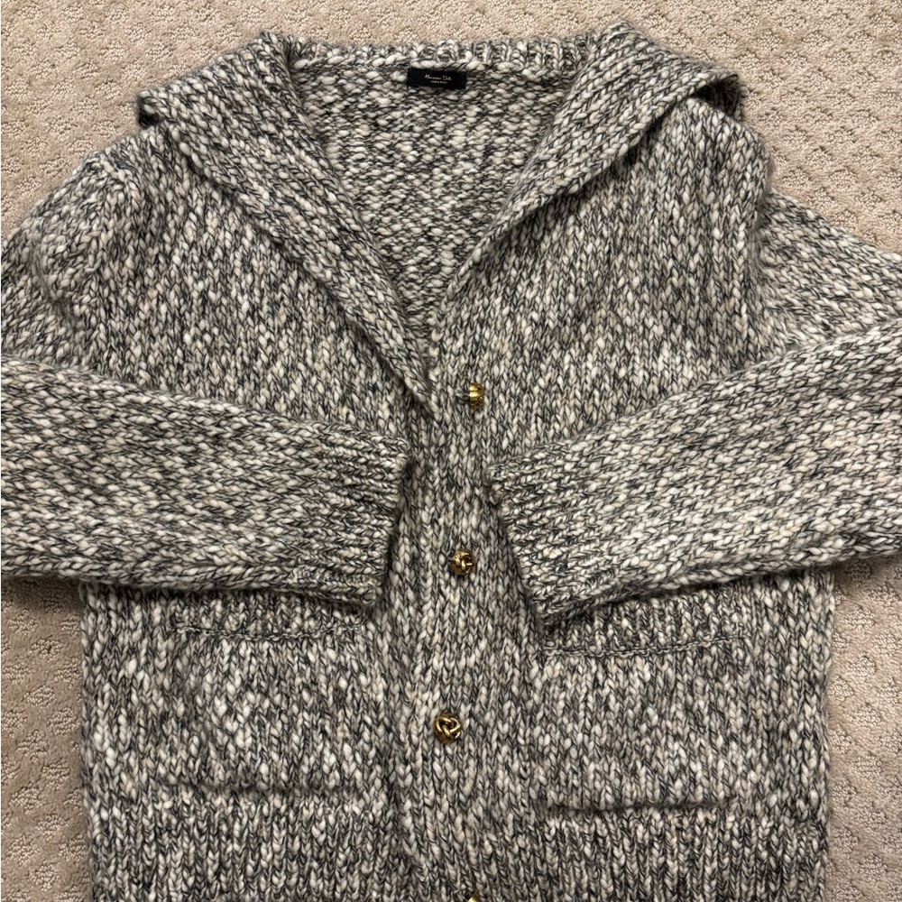 Massimo Dutti M
